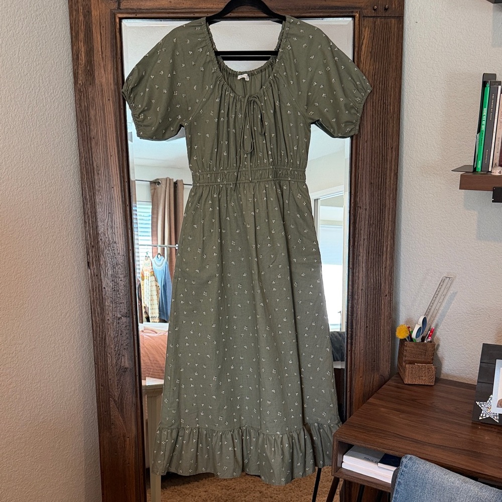 ❌SOLD❌ Neuflora Spring Hill Dress